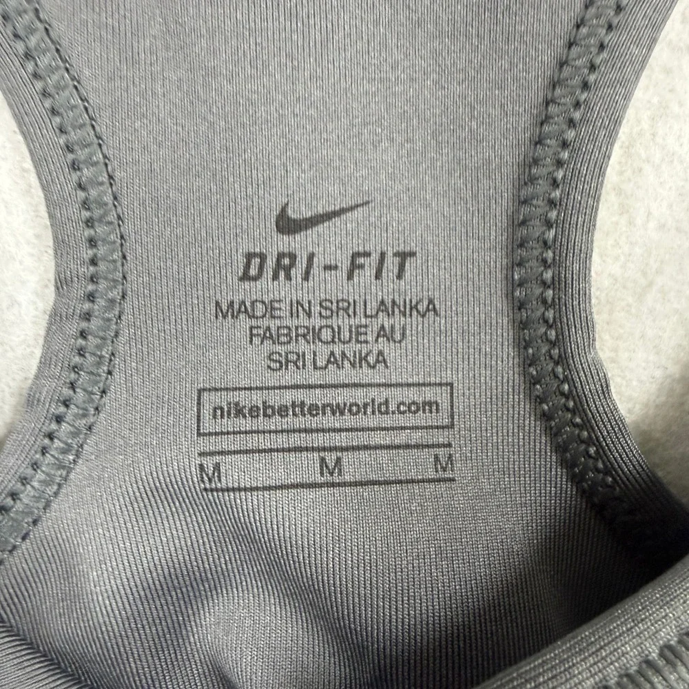 Nike Sports Bra Women Medium Gray Geometric Aztec Dri-FIT Racerback Athletic Gym